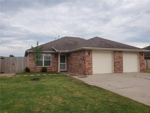 320 322 E Laura St, Rogers, AR 72758 photo 1