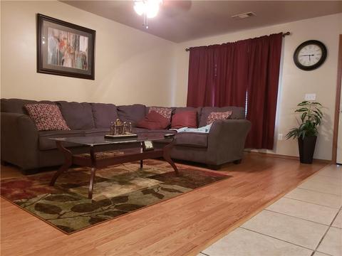 320 322 E Laura St, Rogers, AR 72758 photo 2