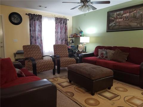 320 322 E Laura St, Rogers, AR 72758 photo 3