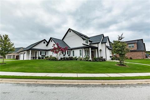 3131 Laurel Cir, Centerton, AR 72719 photo 2