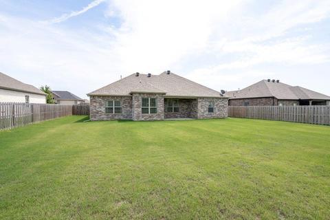 202 Colville St, Lowell, AR 72745 photo 29