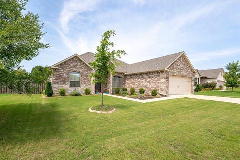 202 Colville St, Lowell, AR 72745 photo 3