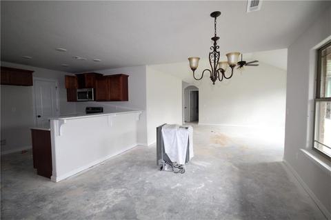 704 Eagle Dr, Gravette, AR 72736 photo 5