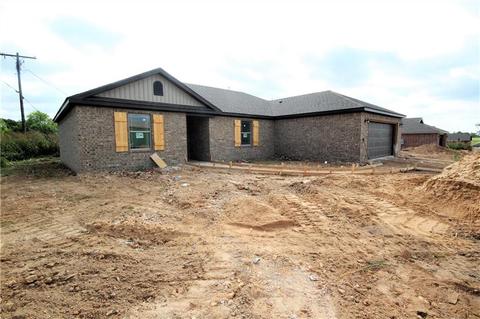 704 Eagle Dr, Gravette, AR 72736 photo 1