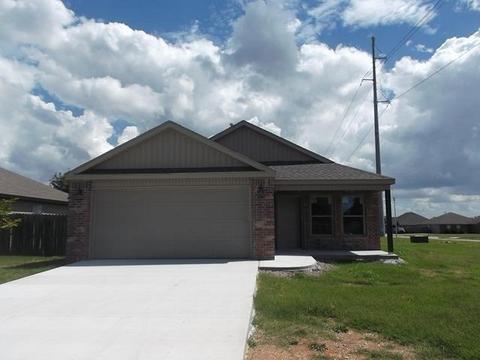 171 Willow Dr, Centerton, AR 72719 photo 1