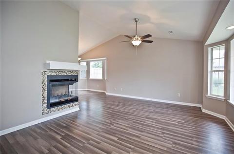 292 Stein St, Centerton, AR 72719 photo 5