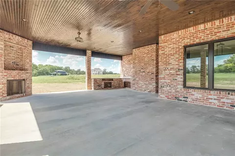 1731 W End Ave, Centerton, AR 72719 photo 10