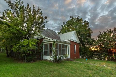 1906 V St, Fort Smith, AR 72901 photo 1