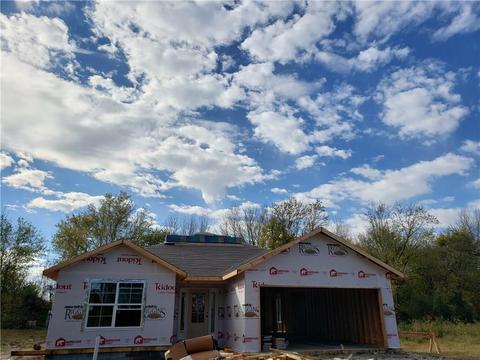 258 Alexandra Loop, Elkins, AR 72727 photo 2