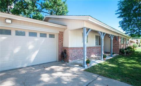 204 Andrew Ave, Springdale, AR 72764 photo 5