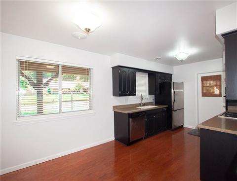 204 Andrew Ave, Springdale, AR 72764 photo 8