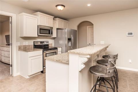 451 Torino Pl, Centerton, AR 72719 photo 3