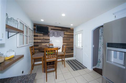 411 Division St, Centerton, AR 72719 photo 9