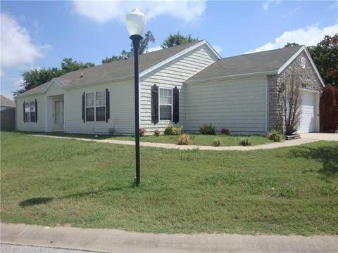2870 Commons Ave, Springdale, AR 72764 photo 1