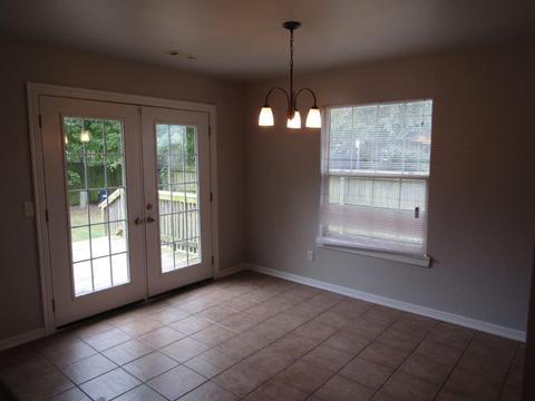 310 James Dr, Centerton, AR 72719 photo 8