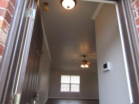 310 James Dr, Centerton, AR 72719 photo 3