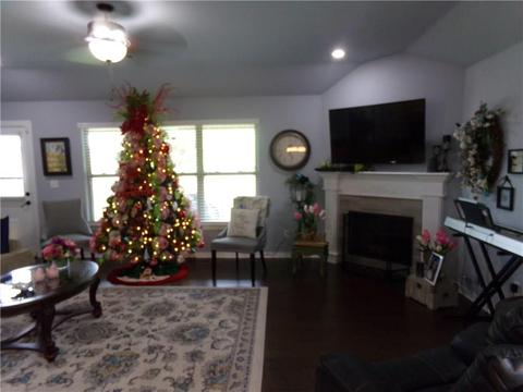 813 Asher Dr, Rogers, AR 72758 photo 4