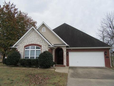 415 Chantilly Ave, Springdale, AR 72764 photo 2