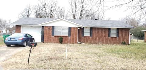 1104 Joye St, Springdale, AR 72762 photo 1