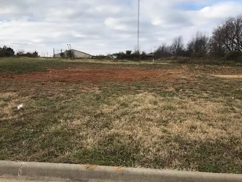2022 S B Pl, Rogers, AR 72758 photo 1