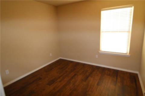 408 E Laurel Ave, Rogers, AR 72758 photo 17