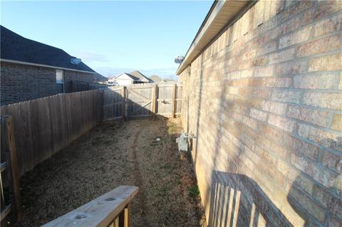 408 E Laurel Ave, Rogers, AR 72758 photo 23