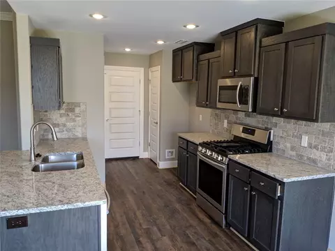 243 Alexandra Loop, Elkins, AR 72727 photo 7