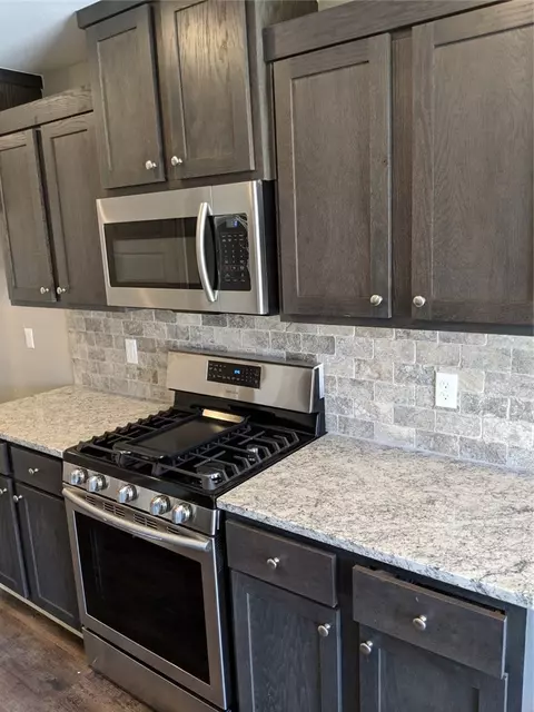 243 Alexandra Loop, Elkins, AR 72727 photo 8