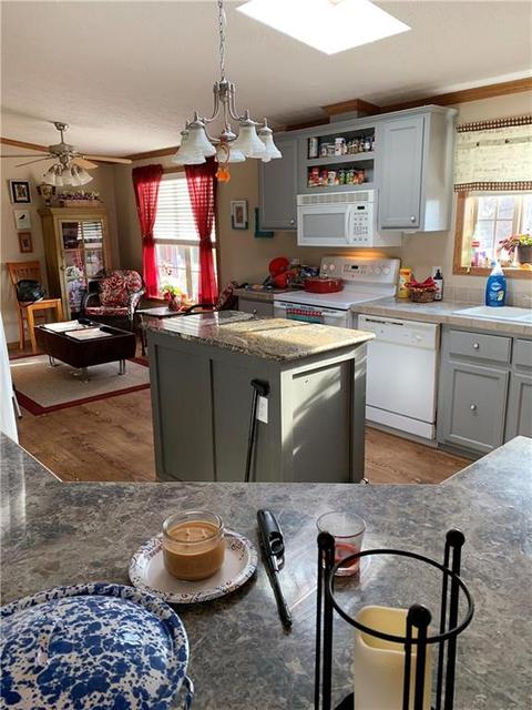 23 Graves Ln, Pineville, MO 64856 photo 7
