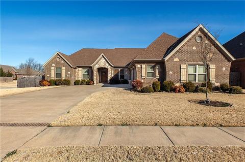 3654 E Lexus Dr, Fayetteville, AR 72764 photo 1