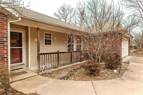 37 Cedar Ave, West Fork, AR 72774 photo 2