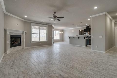 1226 Bradley, Centerton, AR 72719 photo 3