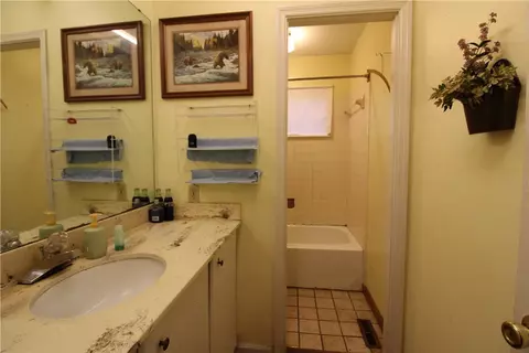 915 S 66th St, Fort Smith, AR 72903 photo 8