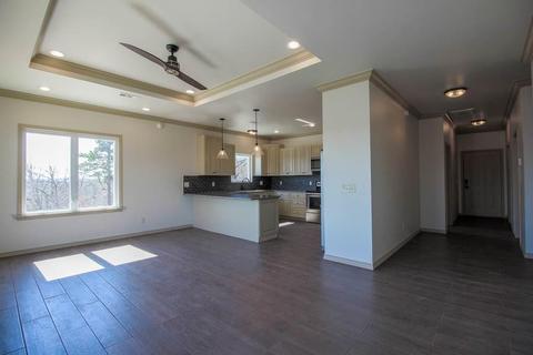8045 Cedar Ln, Rogers, AR 72756 photo 9