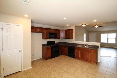 103 E Southpointe Ave, Rogers, AR 72758 photo 4