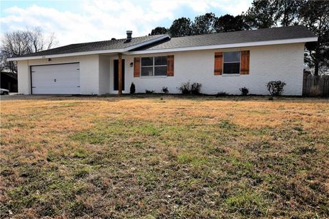 2000 Carnes Dr, Springdale, AR 72762 photo 2