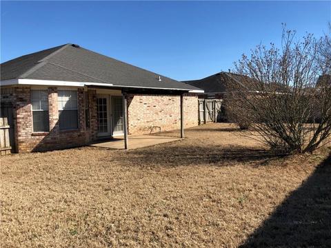 531 Woods Dr, Centerton, AR 72719 photo 2