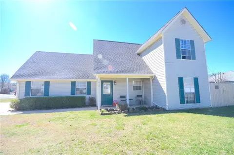 602 E Dyke Rd, Rogers, AR 72758 photo 1