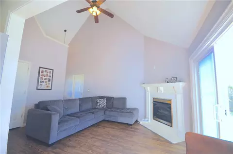 602 E Dyke Rd, Rogers, AR 72758 photo 5