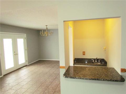 861 Callihan Loop, Springdale, AR 72762 photo 11