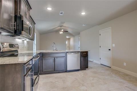 1007 E Sumac St, Rogers, AR 72756 photo 11