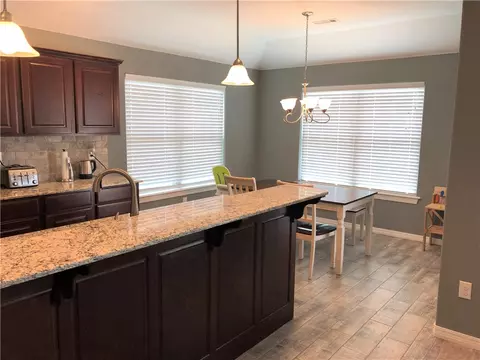 300 Napoli Ln, Centerton, AR 72719 photo 5