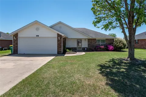 701 Patty Ln, Centerton, AR 72719 photo 1