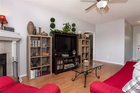 701 Patty Ln, Centerton, AR 72719 photo 5