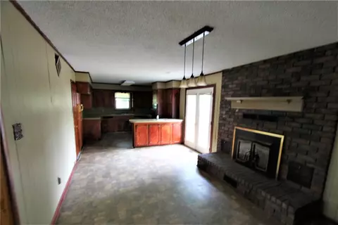 922 Harrell St, Alma, AR 72921 photo 3