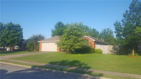 2540 Appleglen, Springdale, AR 72764 photo 2