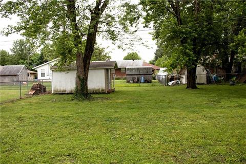 2011 Dee Ave, Springdale, AR 72762 photo 23