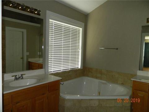 1317 Forest St, Springdale, AR 72764 photo 18
