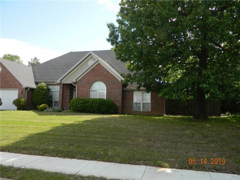 1317 Forest St, Springdale, AR 72764 photo 3