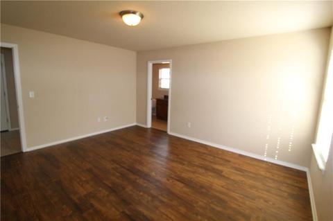 400 E Laurel Ave, Rogers, AR 72758 photo 11